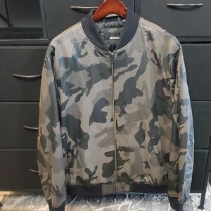 Murano Men's Camo Bomber Jacket - Black and Gray